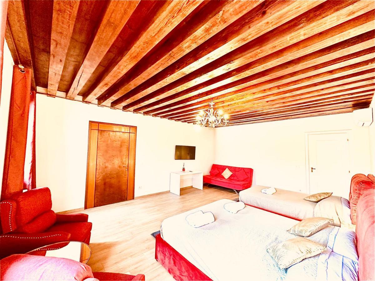 Venice Luxury Suites Exterior foto