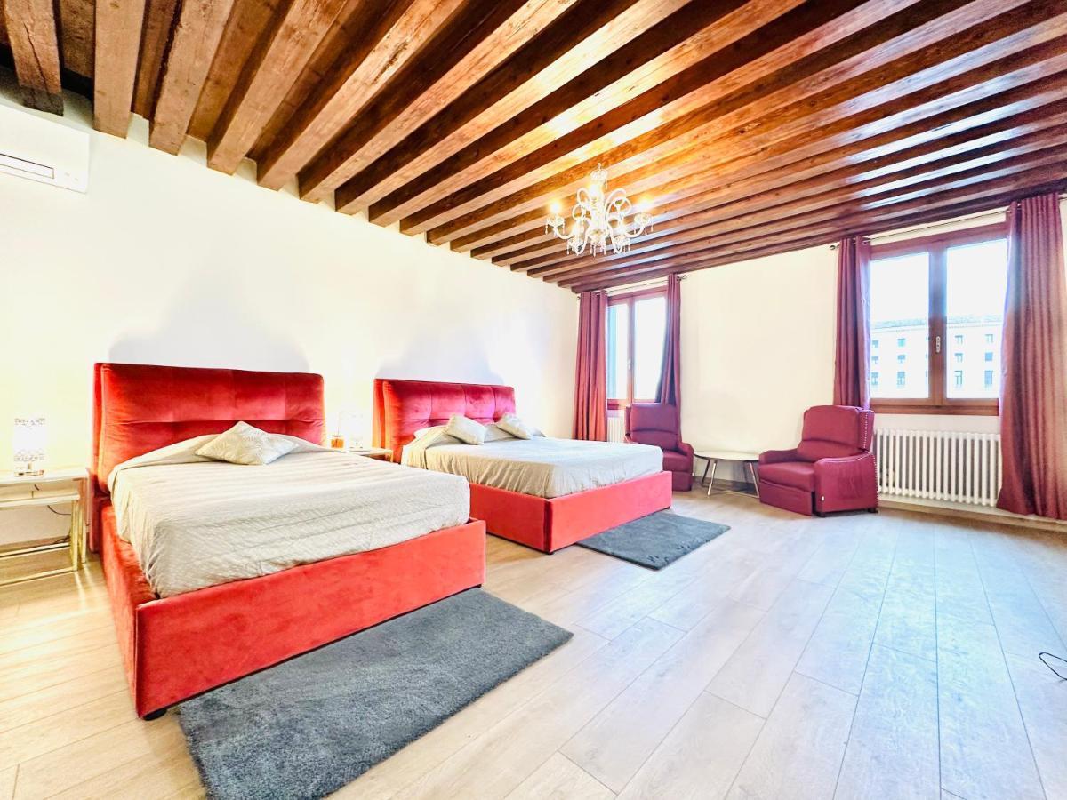 Venice Luxury Suites Exterior foto