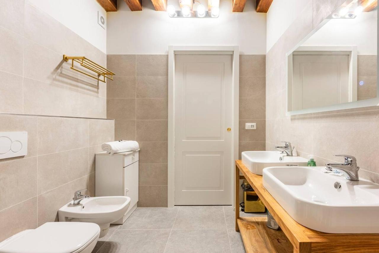 Venice Luxury Suites Exterior foto